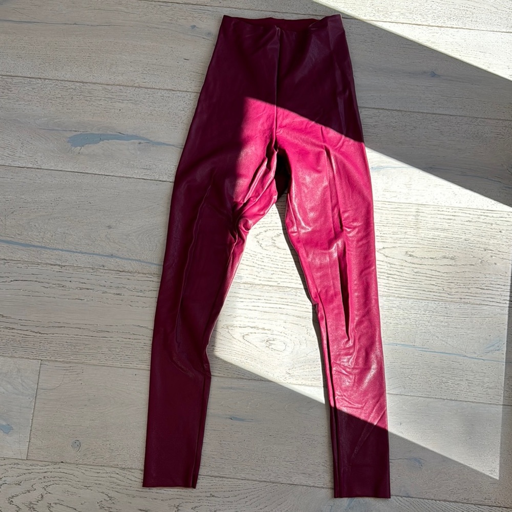 Women’sMaroon Leggings